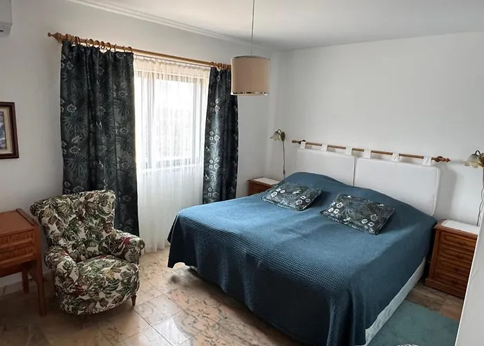 Villa Casa Esperanca - Carefree Living With Big Private Pool And Great Views Olhão