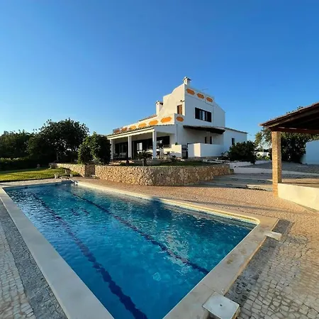 Villa Casa Esperanca - Carefree Living With Big Private Pool And Great Views Olhão